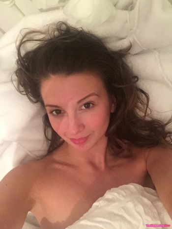 Zizi Strallen