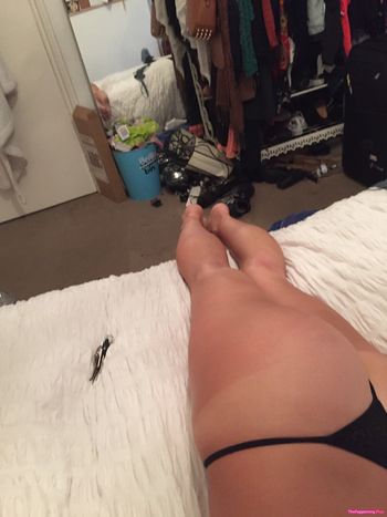 Zizi Strallen