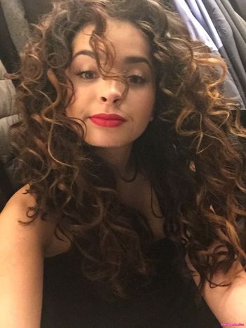Ella Eyre