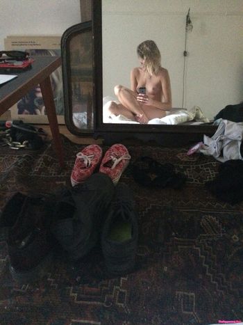 Stella Maxwell